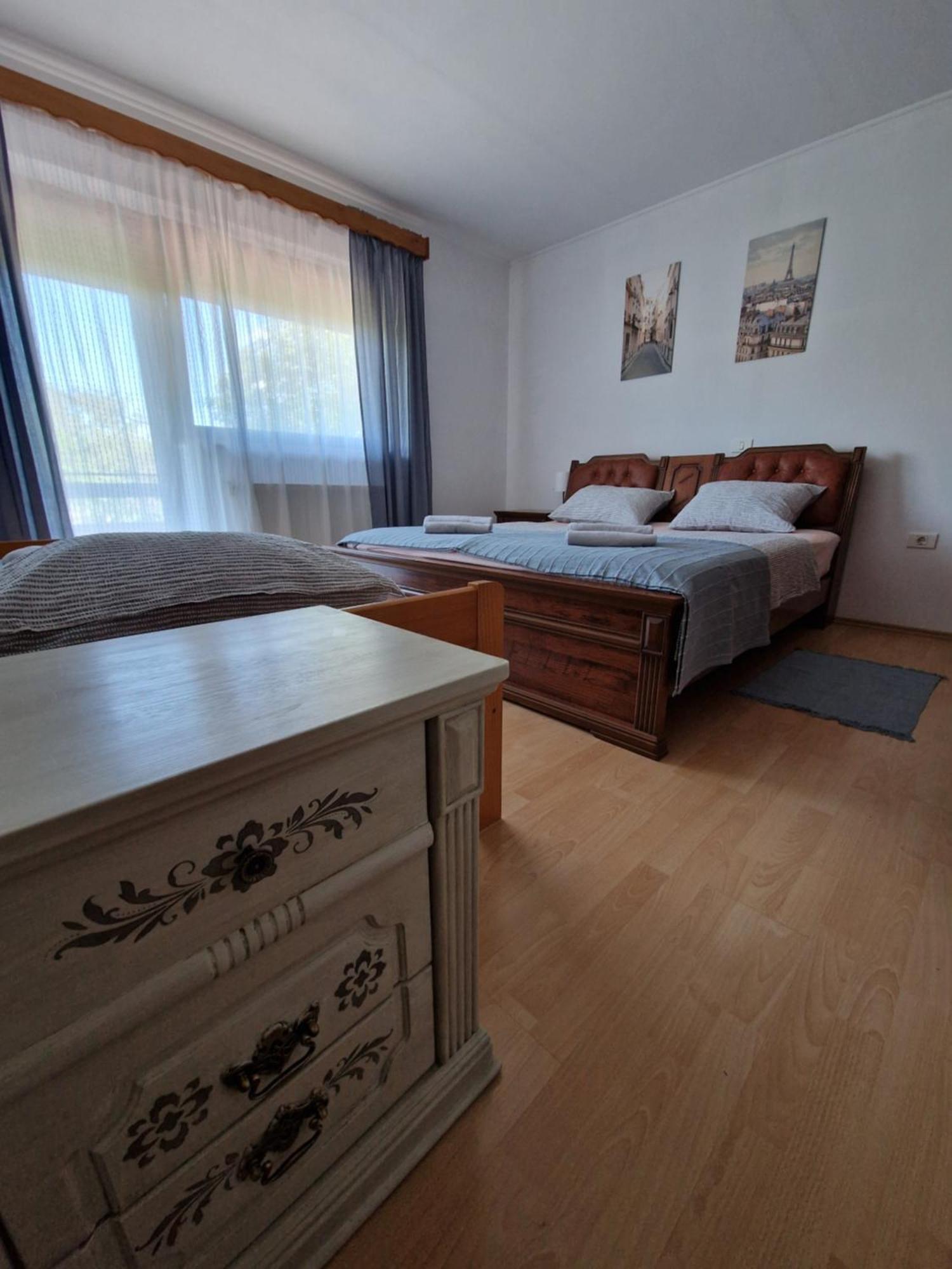 Apartma Mihatovi Pivka Exterior foto