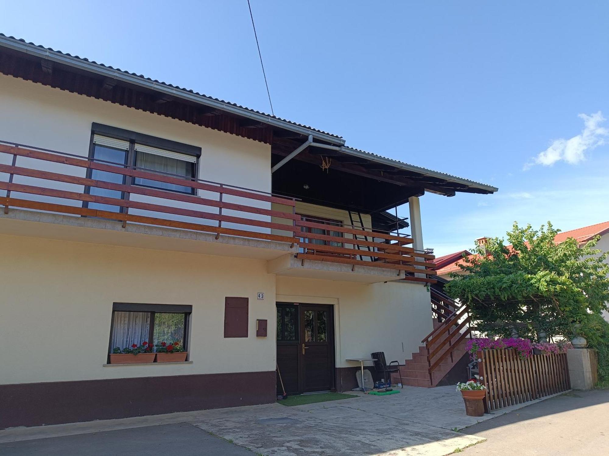 Apartma Mihatovi Pivka Exterior foto